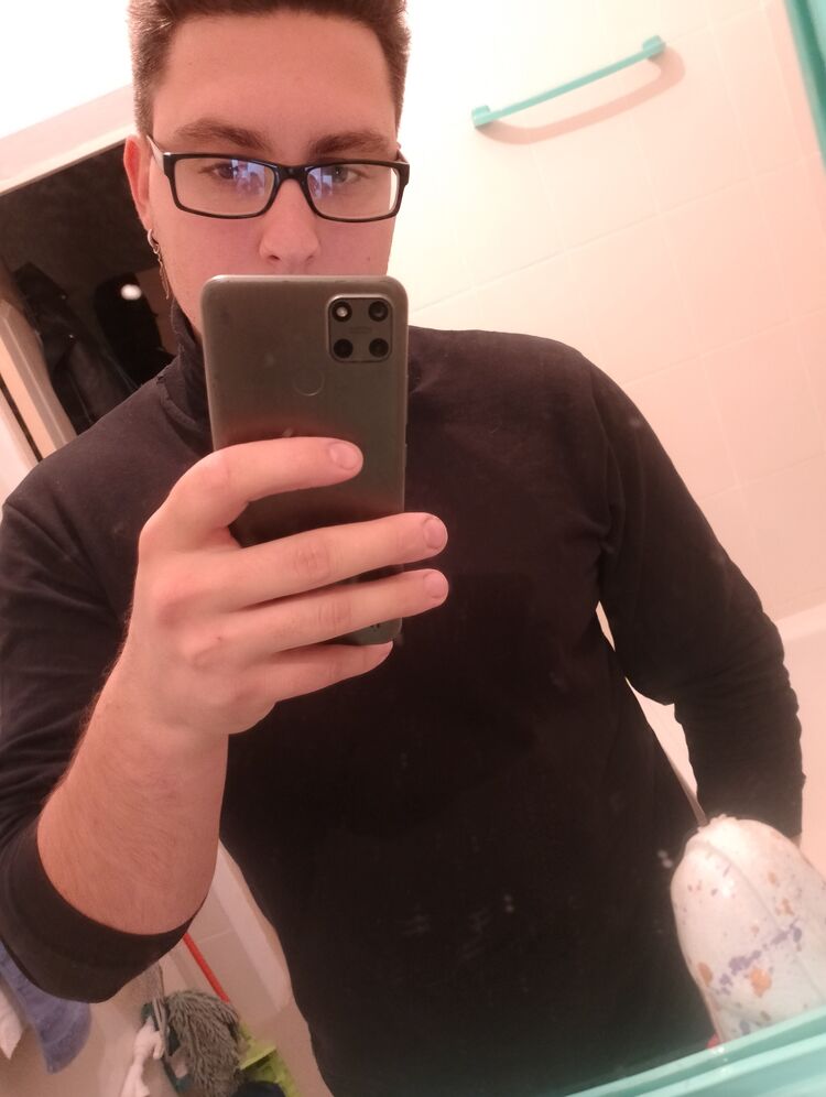  48052870  , 24 ,    