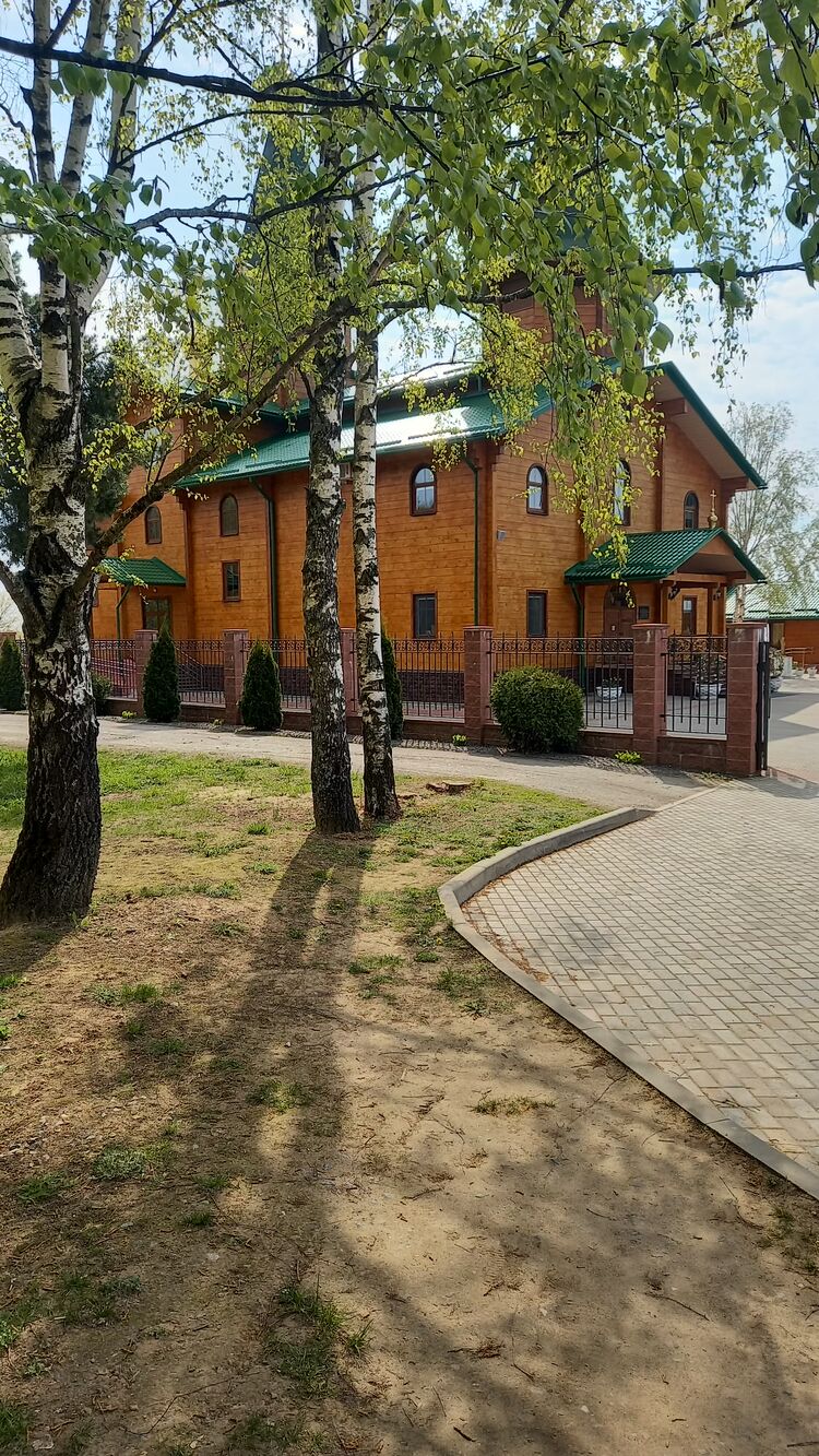  37890890  , 52 ,    