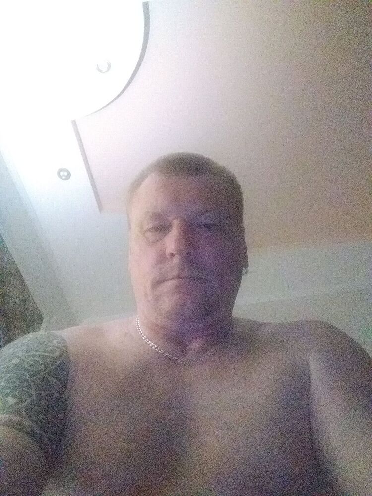  26339520  Sergio, 54 ,    