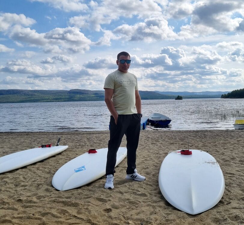  54531800  Renat, 40 ,    