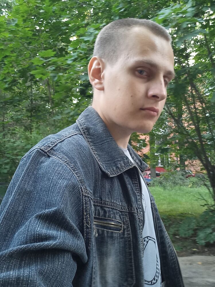  37261560  , 23 ,    