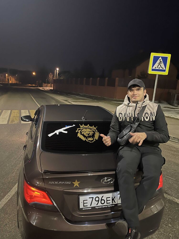  ,   Ali, 34 ,   ,   