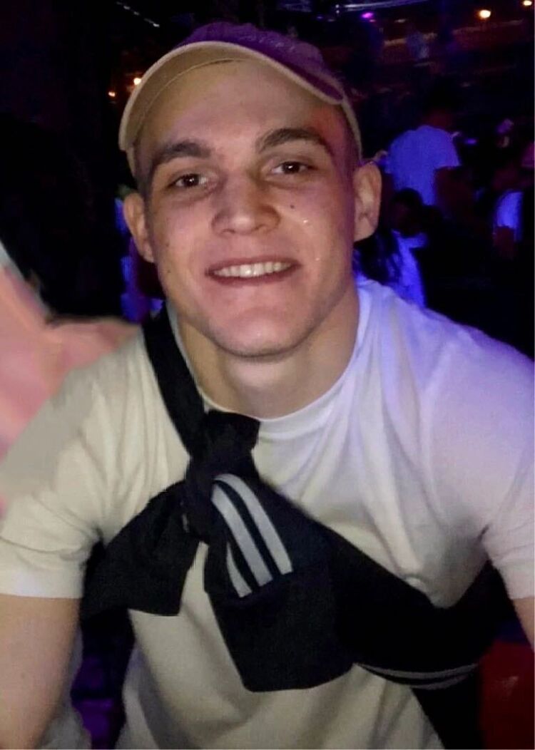  --,   , 22 ,   ,   