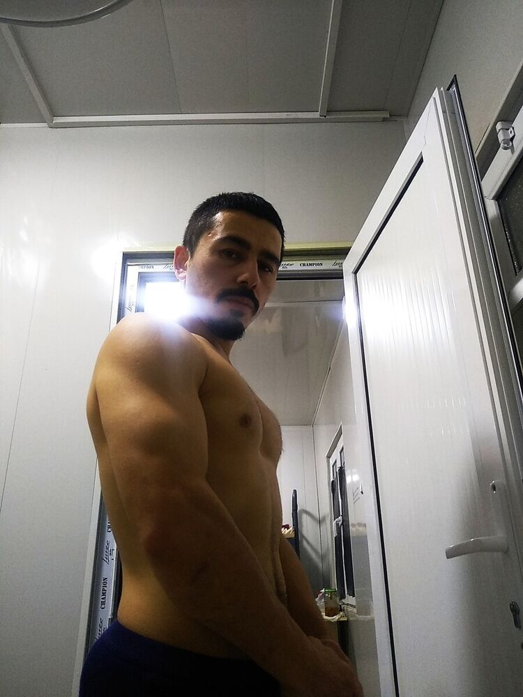  ,   Xusniddin, 34 ,   ,   , c 