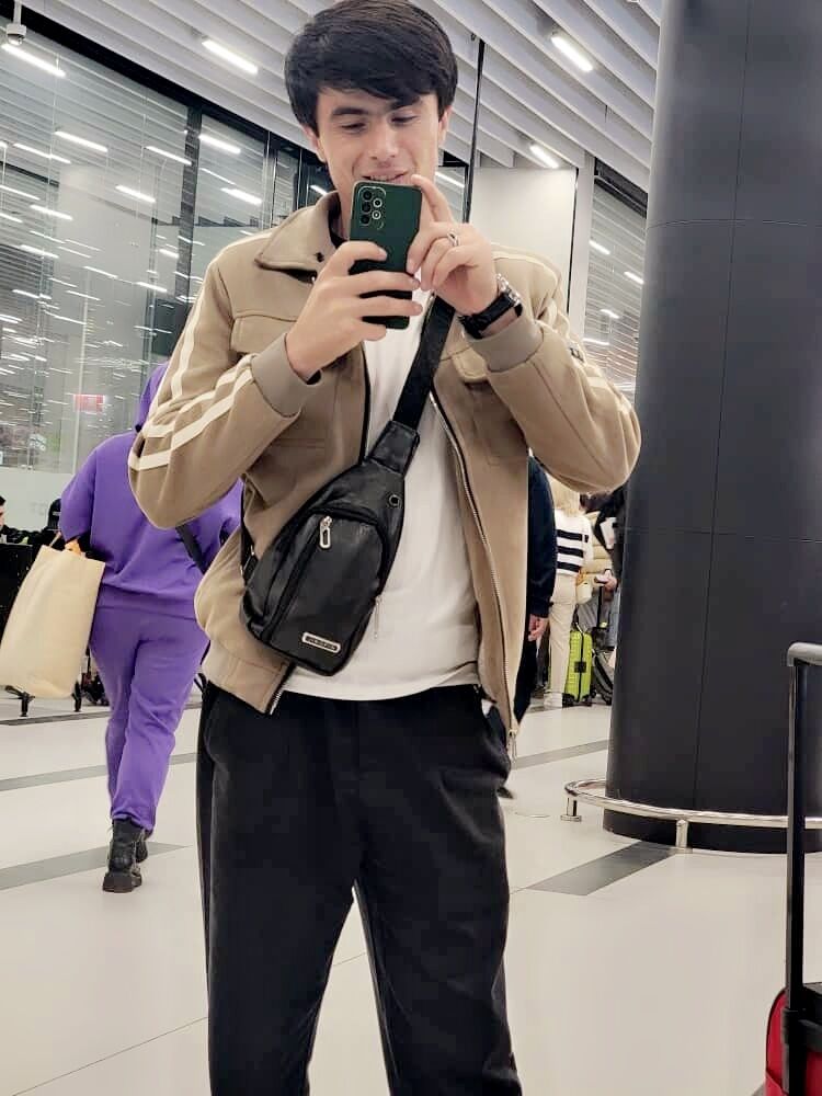  ,   Ehsonjon, 25 ,   ,   