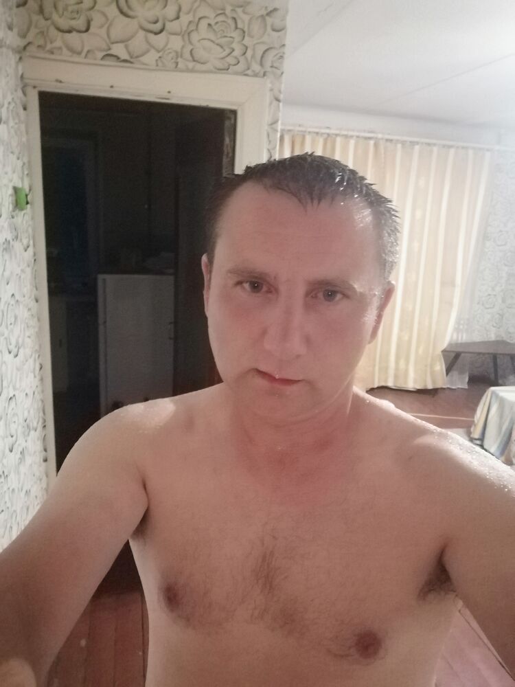  28186570  , 44 ,    