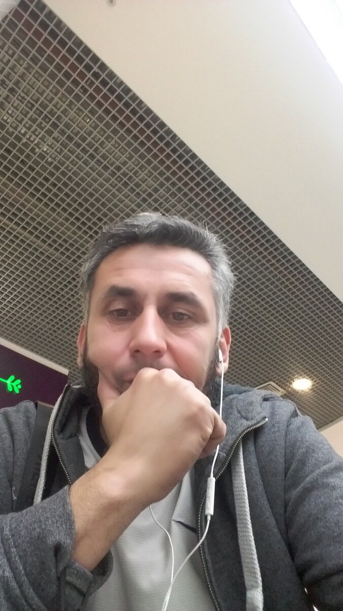  15017910  Jafar, 44 ,    