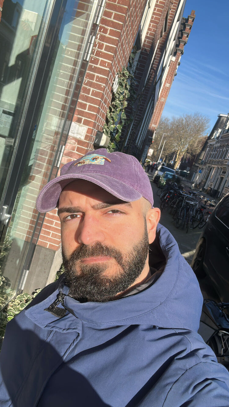 ���� 56152020 ������� Yigit, 28 ���, ���� ���������� � ����������