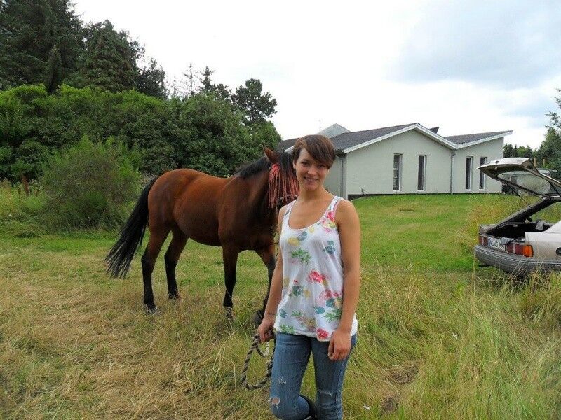  6768370  Lizka, 35 ,    
