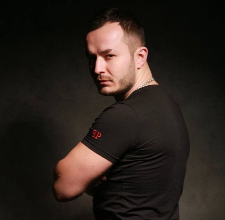 ���� 45279680 ������� �����, 33 ����, ���� ���������� � ������