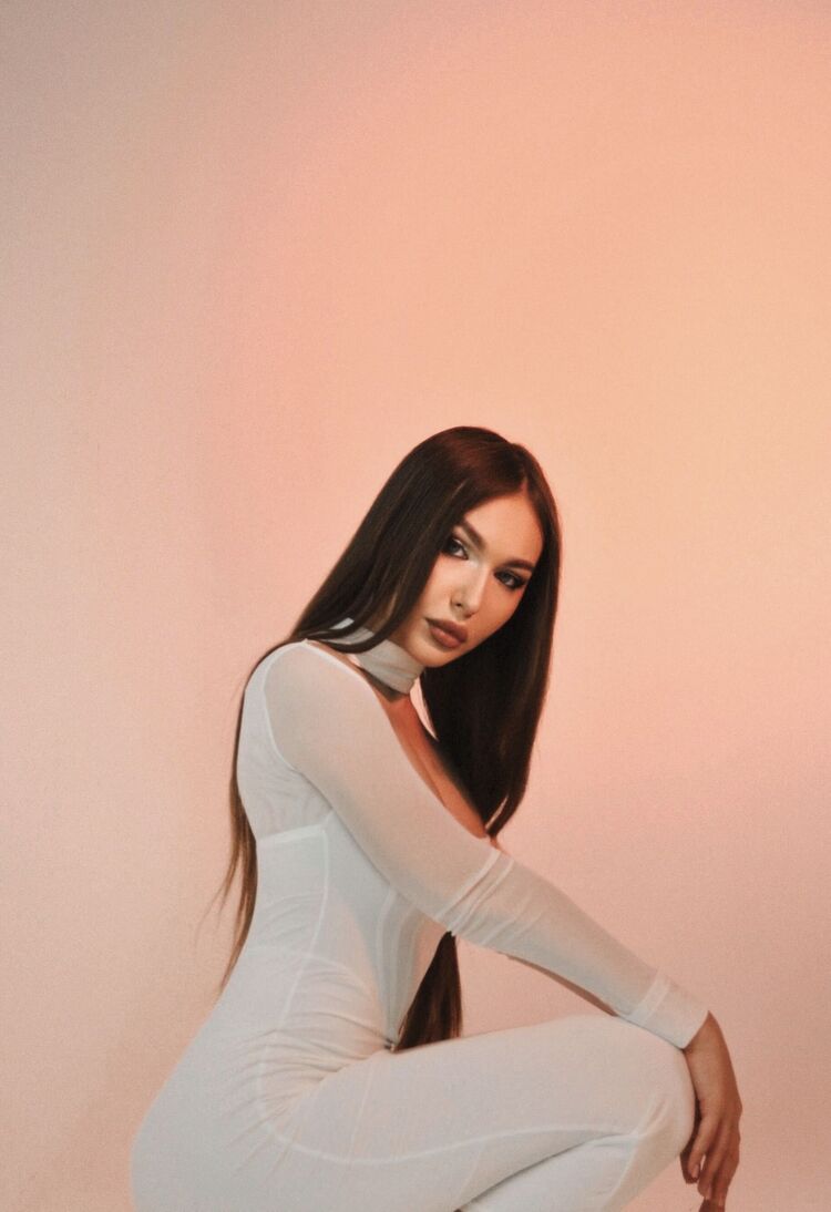  ,   , 19 ,   c 