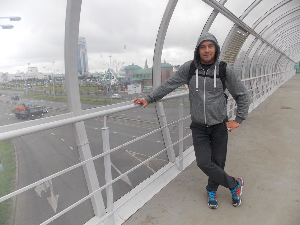  52707460  Roma, 40 ,    