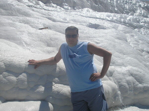  8799830  Dima, 51 ,    