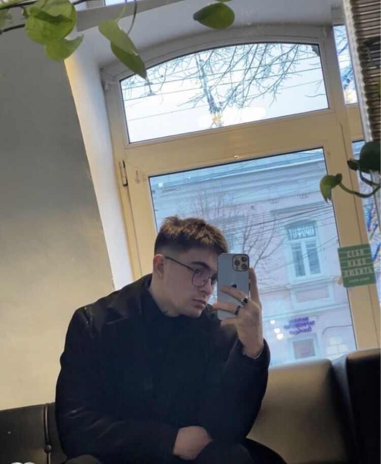  49223690  , 23 ,    