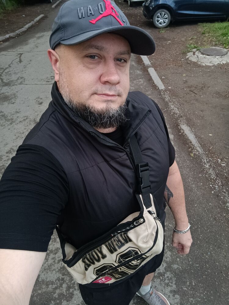  52601790  , 40 ,    