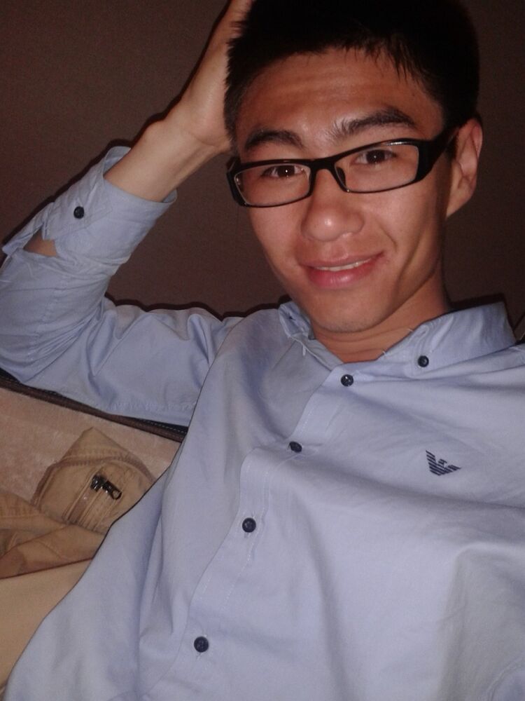  4378930  Azik, 35 ,    