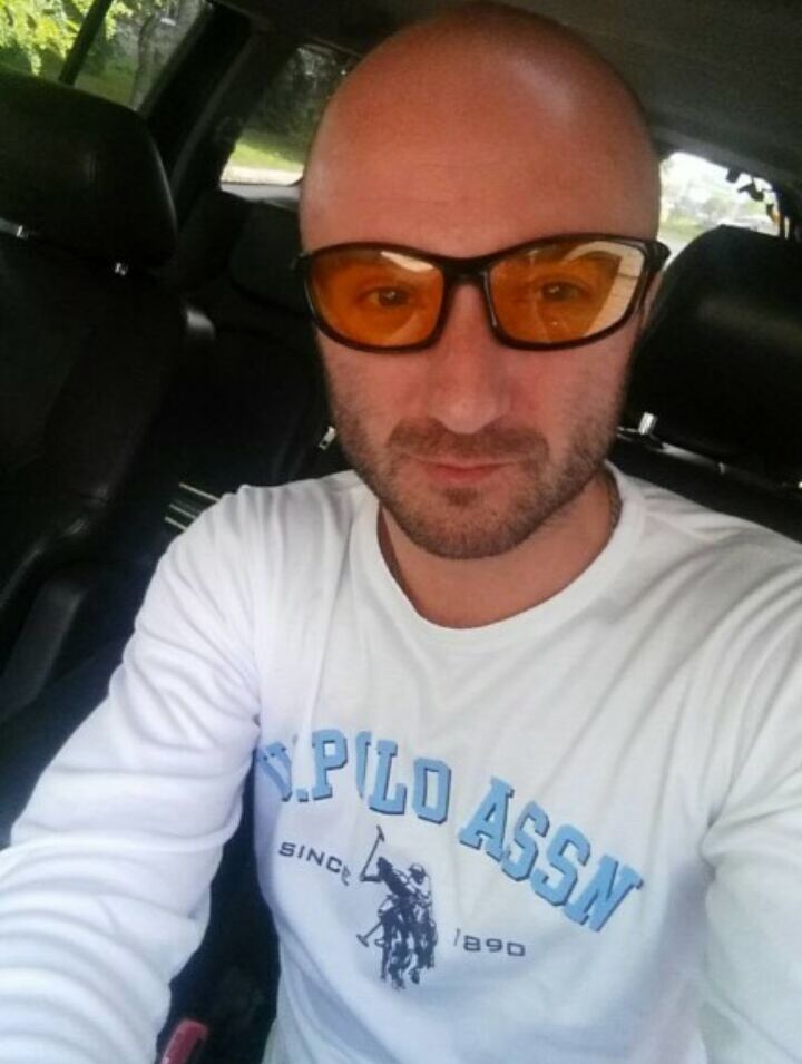 43238440  , 39 ,    