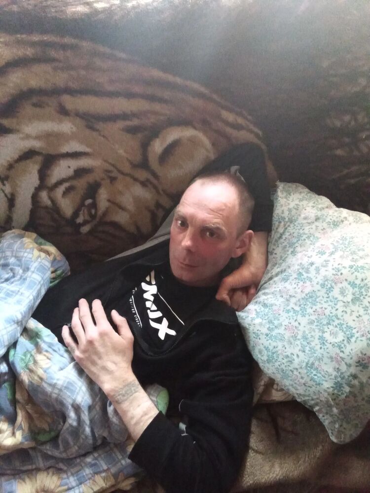  -,   Yury, 45 ,   ,   