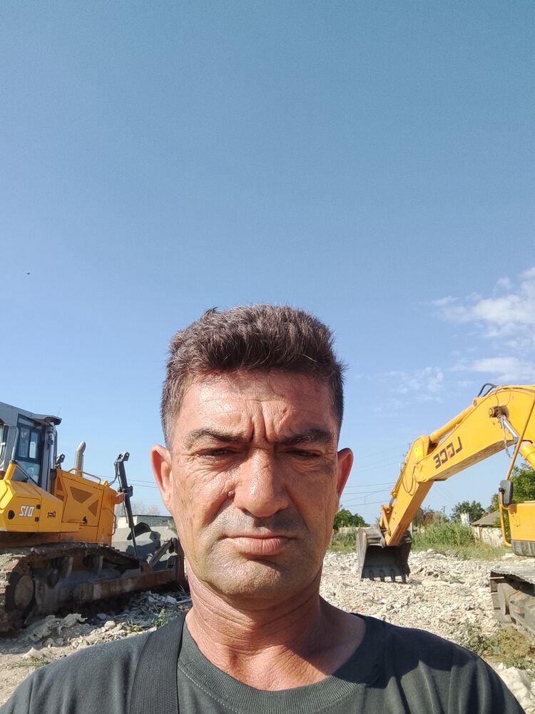  52162790  , 45 ,    