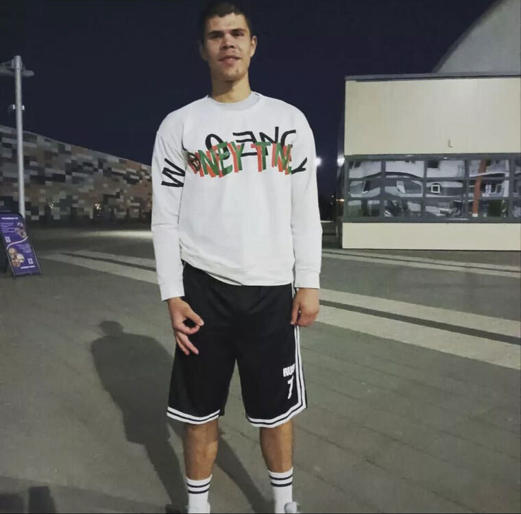  ,   , 22 ,   