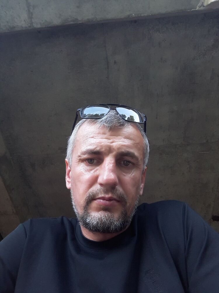  44388390  , 41 ,    