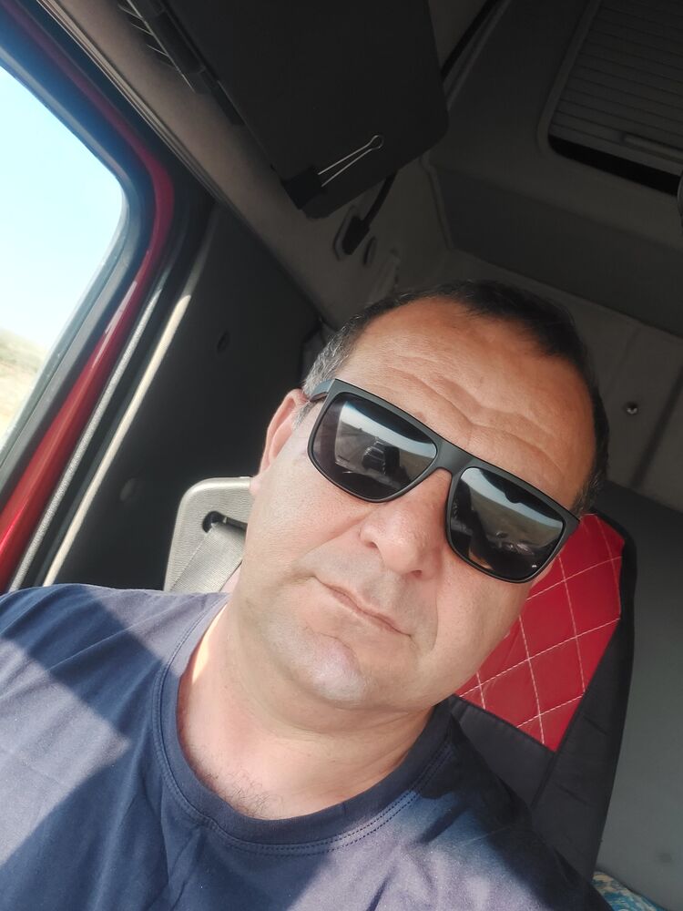  46437910   , 48 ,    