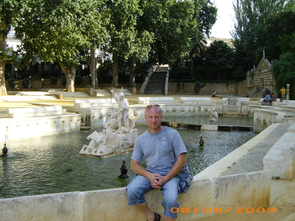  Fuengirola,   , 56 ,   ,   , c 