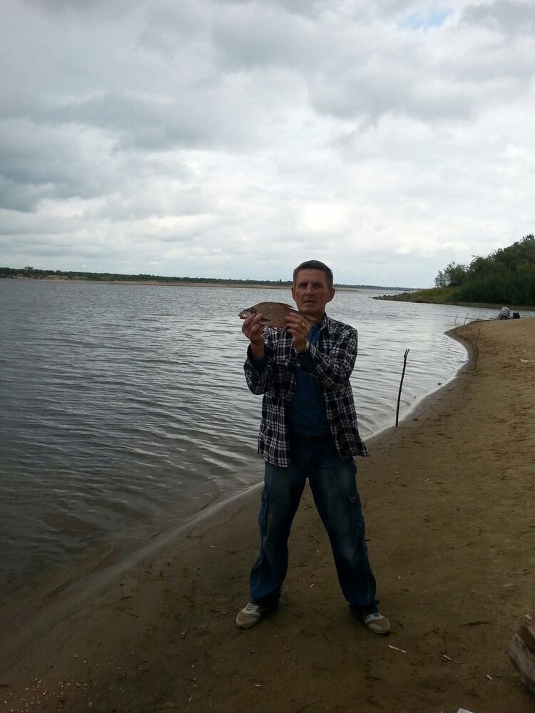 9621190  Andrey, 77 ,    