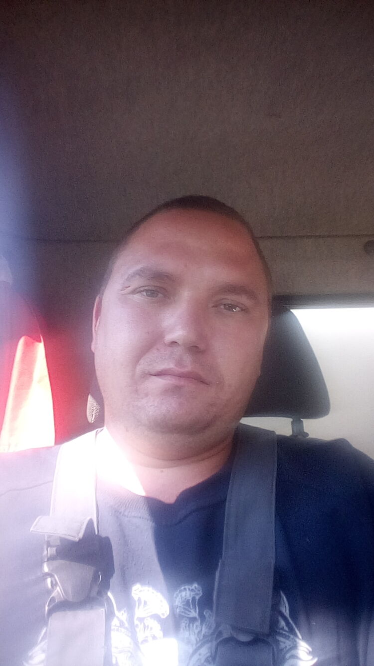  28404430  , 32 ,    