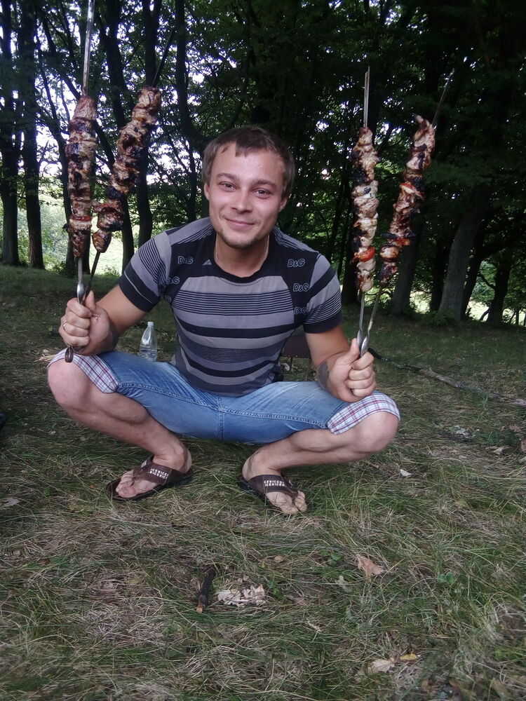  10301480  Alex, 35 ,    -