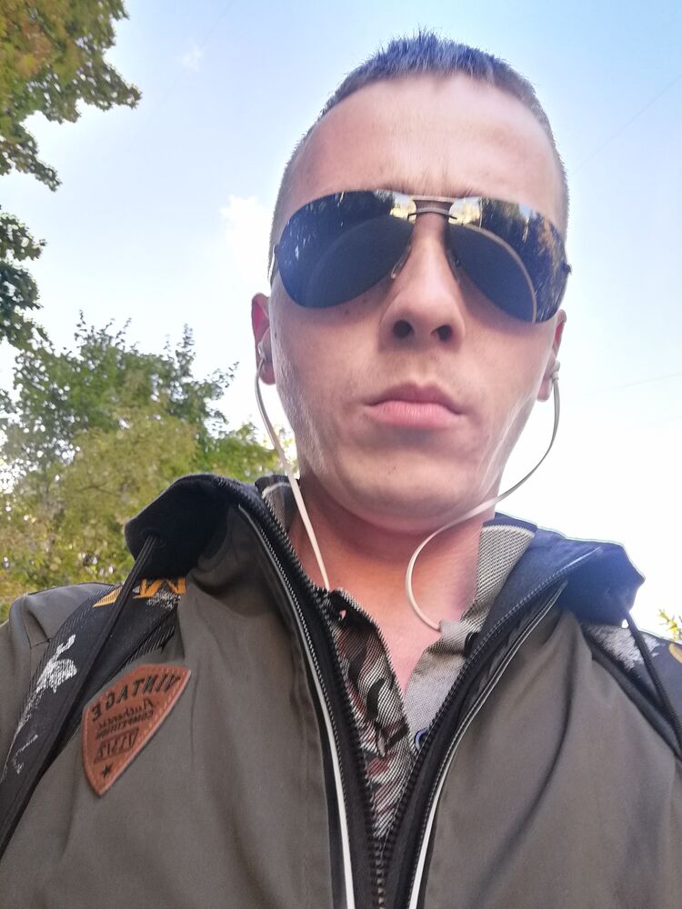  35485590  Strannik, 33 ,    