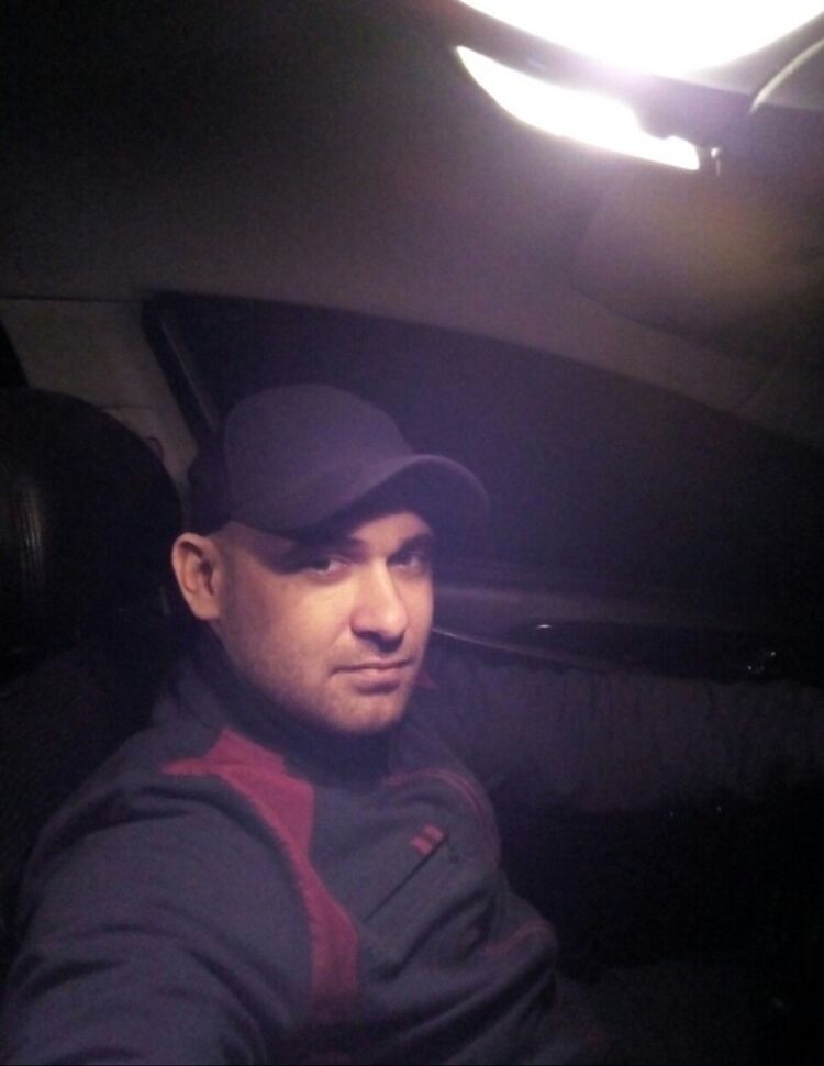  38257970  , 37 ,    