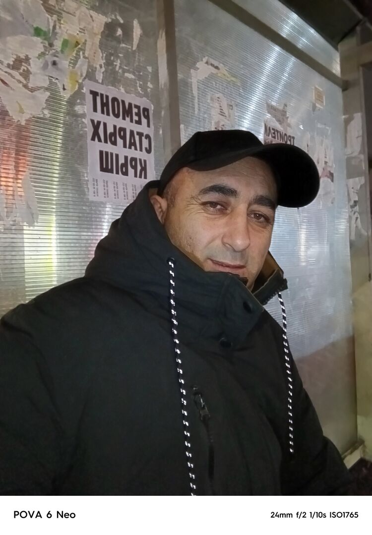  48238300  Musbat, 45 ,     