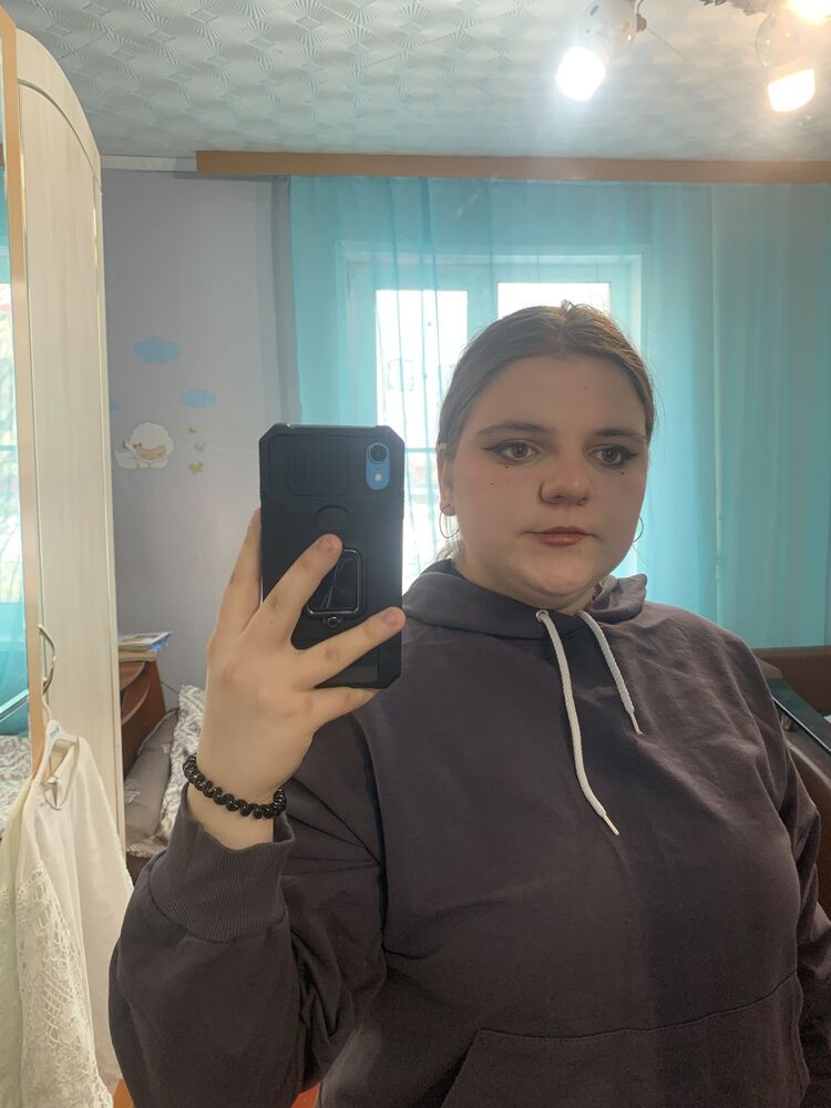  52863060  , 18 ,    