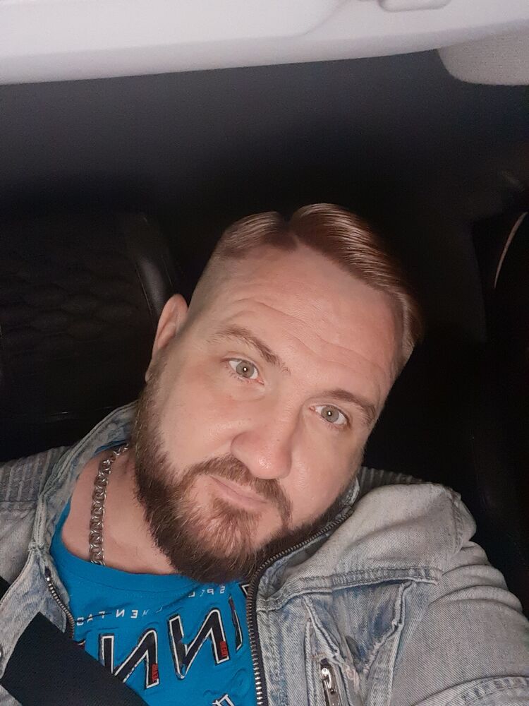  31602490  , 42 ,    