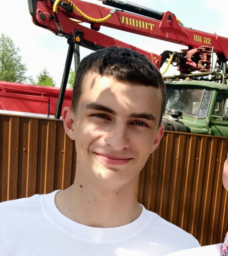  ,   , 20 ,   ,   
