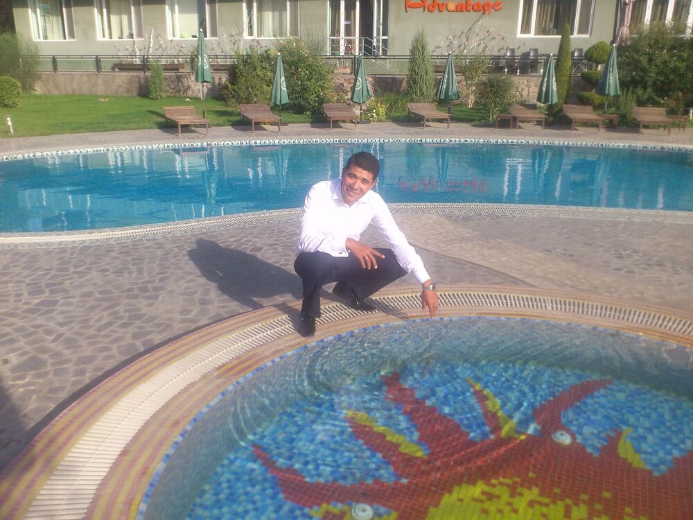  4581320  Laziz, 37 ,    