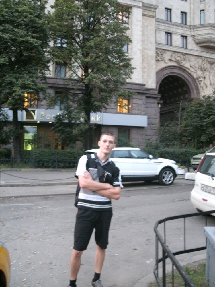  -,   Sergey, 36 ,   