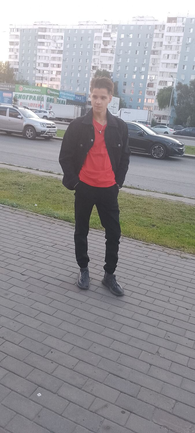  52673840  , 19 ,    