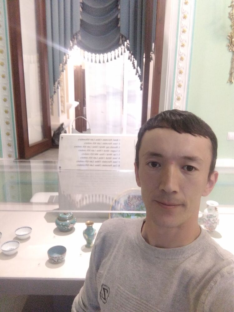  45394770  Ulugbek, 33 ,    