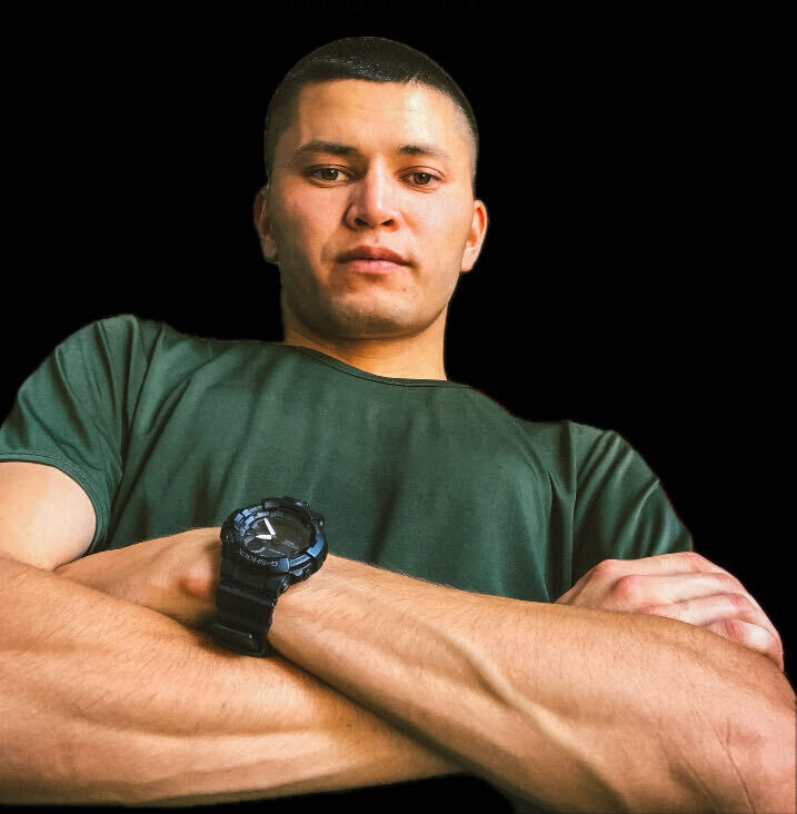  53853240  Genius, 35 ,    