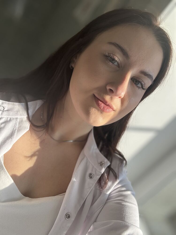  48604520  , 20 ,    