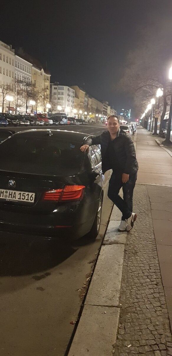  ,   Yousef, 43 ,   ,   , c 