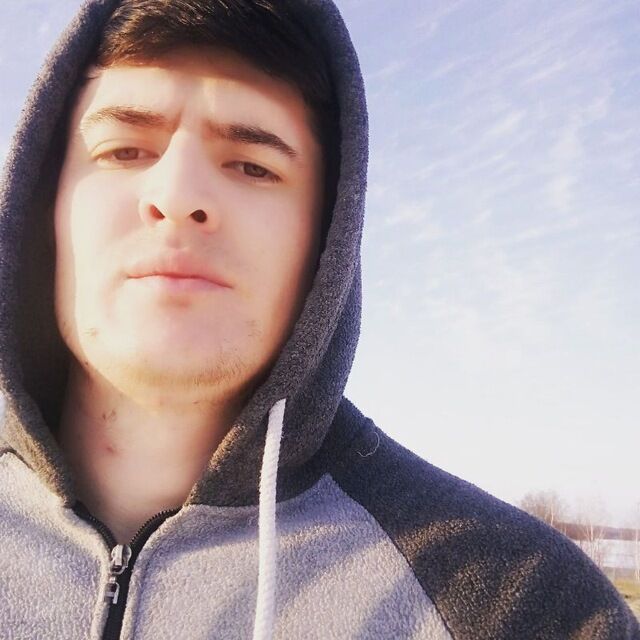  ,   Jonik, 24 ,   ,   