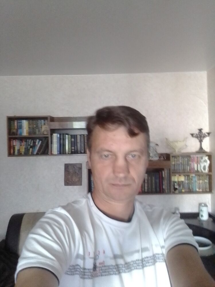  24835240  , 51 ,    