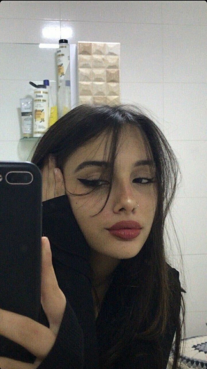  33816280  Izabel, 22 ,    