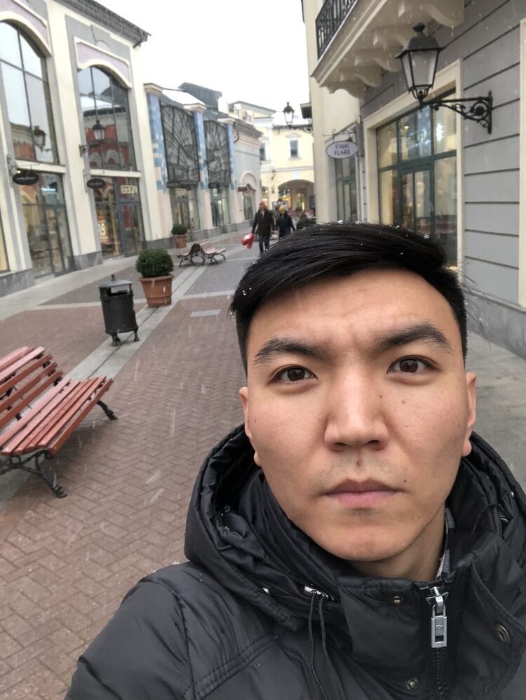  18036050  Nurik, 29 ,    