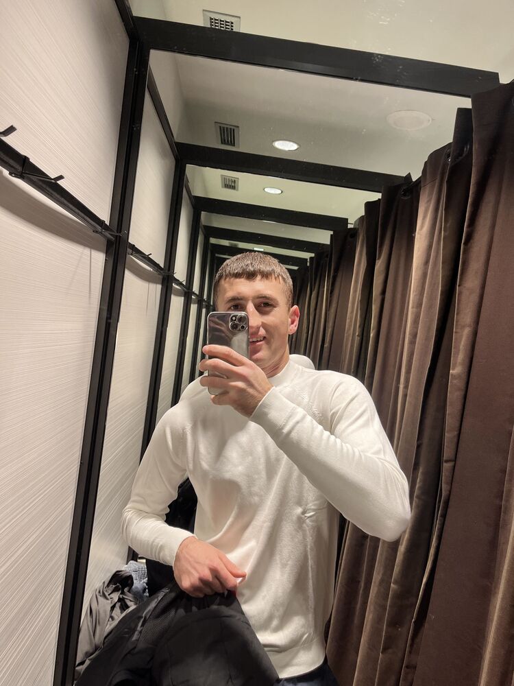  Frankfurt am Main,   Fredy, 22 ,   ,   