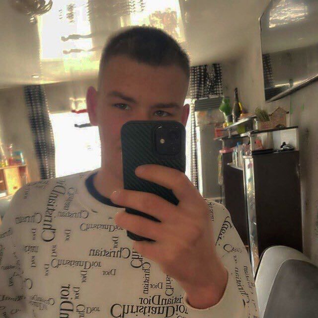  52025940  , 25 ,    