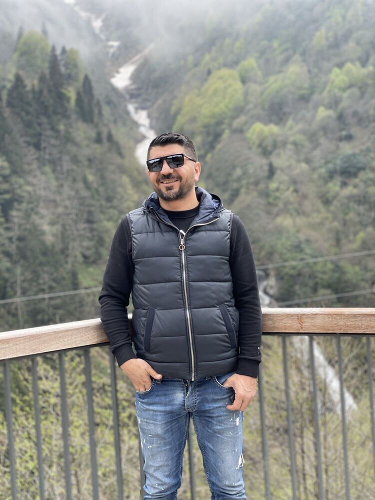  36847980  Deniz, 39 ,    